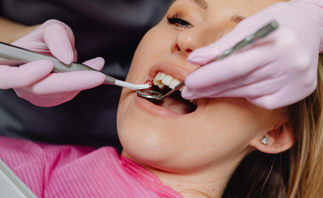 Sonrisa completa: Los beneficios de los implantes dentales en Zaragoza